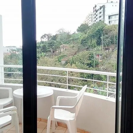 Apartment Conjunto Habitacional Das Madalenas *