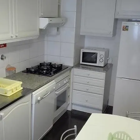 Conjunto Habitacional Das Madalenas Apartment *