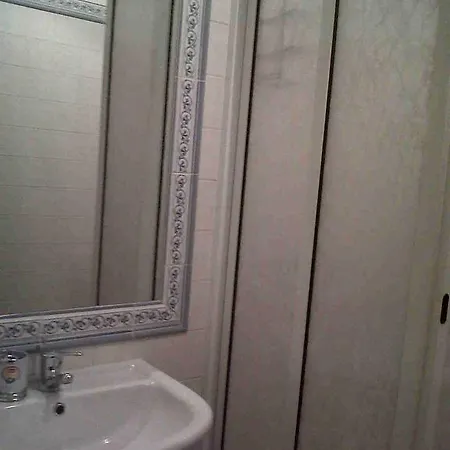 Apartment Conjunto Habitacional Das Madalenas Funchal (Madeira)